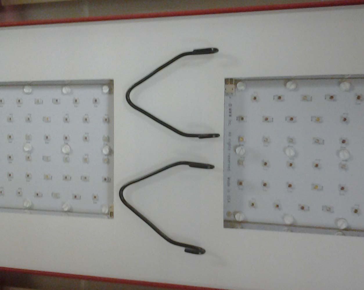 Hanging clips.jpg